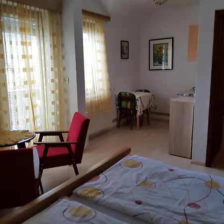 アパート Gregorc