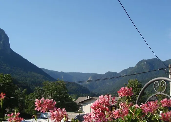 ابارتمنتس غريغورك بليد