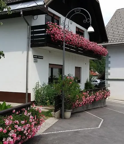 Gregorc Διαμέρισμα *